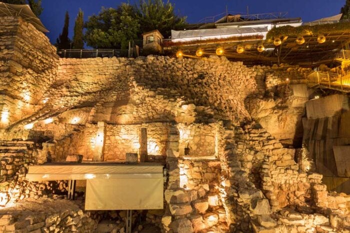 ⁦גוף תאורה צמוד קיר - HIVE⁩ – תמונה ⁦4⁩