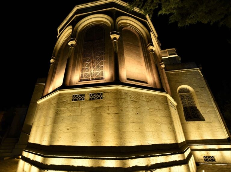 The Holy Trinity Photo By AMIR BRENNER 27